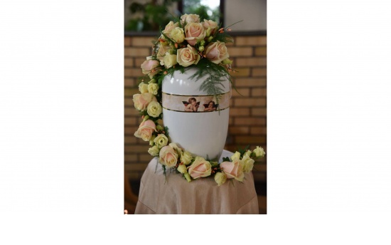 Modernes Urnenblumengesteck